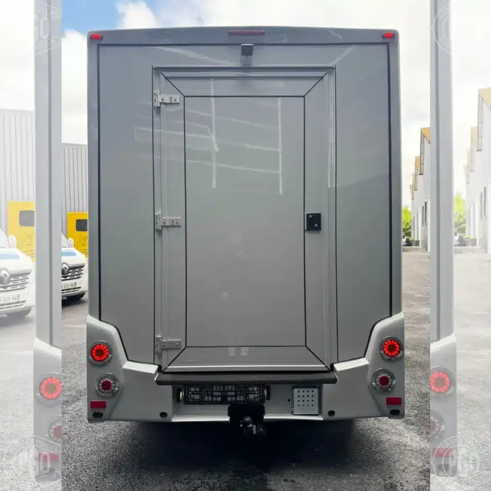 Camion Chevaux Opel Movano 3 Places 2021 – Image 7