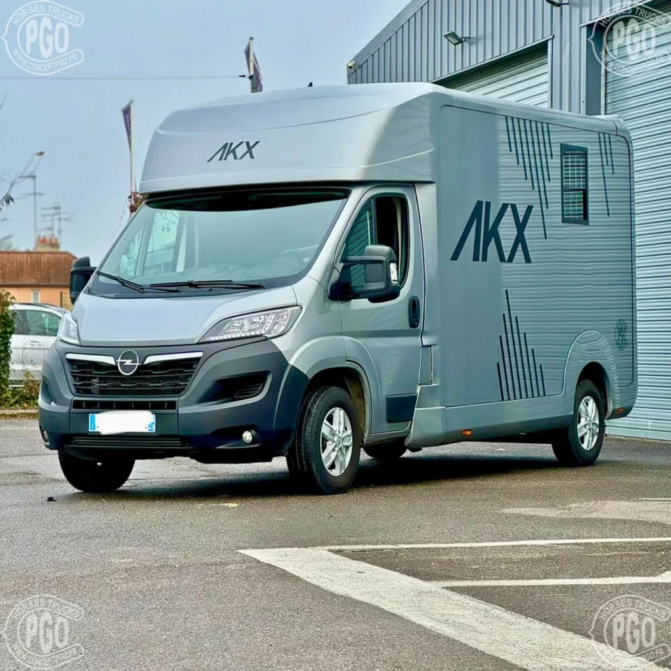 Camion Chevaux VL Opel Movano AKX – 2025 – 165 CV