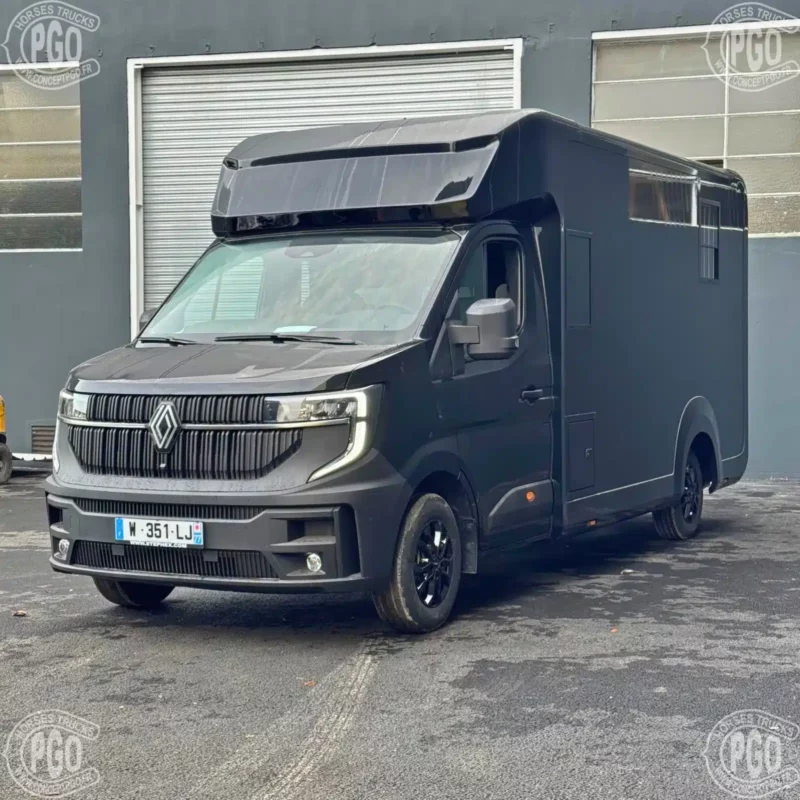 camion chevaux renault master akx 5 places noir